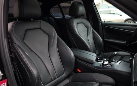 BMW 5 серия, 2021 год, 5 299 000 рублей, 24 фотография