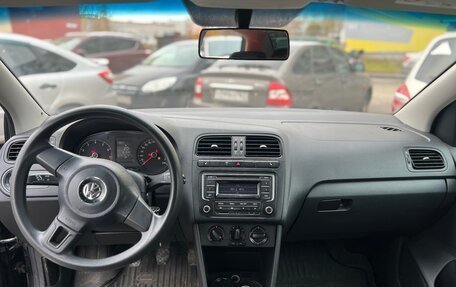 Volkswagen Polo VI (EU Market), 2014 год, 500 000 рублей, 2 фотография