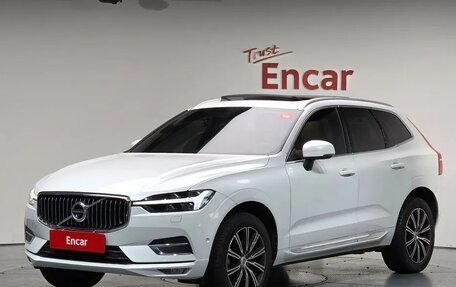 Volvo XC60 II, 2022 год, 3 930 000 рублей, 2 фотография