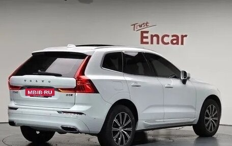 Volvo XC60 II, 2022 год, 3 930 000 рублей, 4 фотография