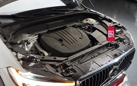 Volvo XC60 II, 2022 год, 3 930 000 рублей, 9 фотография