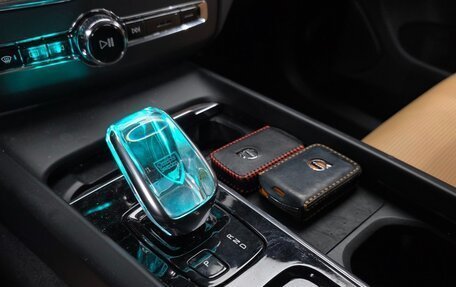 Volvo XC60 II, 2022 год, 3 930 000 рублей, 19 фотография