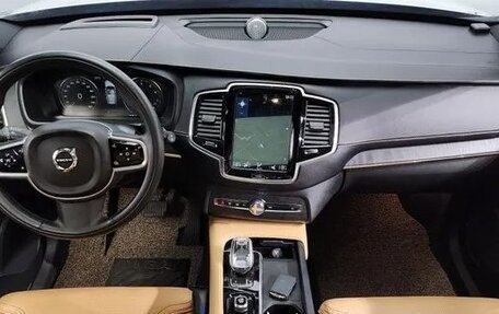 Volvo XC60 II, 2022 год, 4 440 000 рублей, 10 фотография