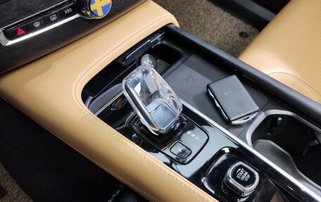 Volvo XC60 II, 2022 год, 4 440 000 рублей, 14 фотография