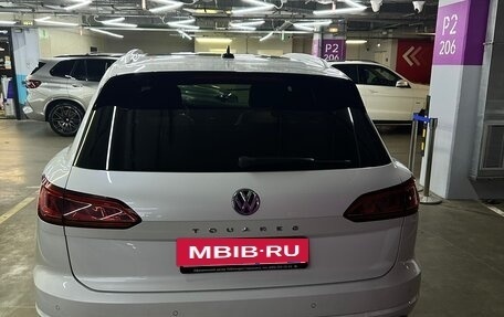 Volkswagen Touareg III, 2019 год, 5 150 000 рублей, 2 фотография