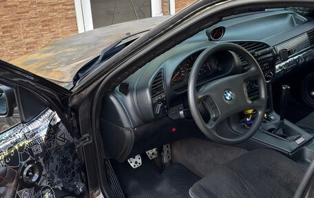 BMW 3 серия, 1992 год, 330 000 рублей, 17 фотография