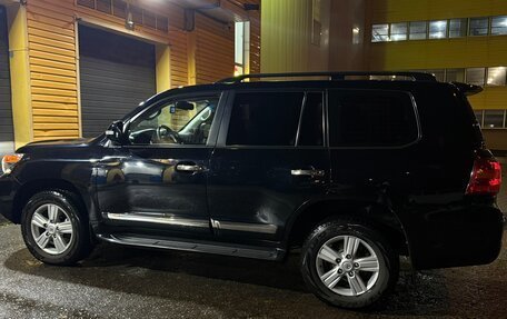 Toyota Land Cruiser 200, 2014 год, 4 700 000 рублей, 2 фотография