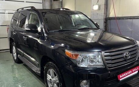 Toyota Land Cruiser 200, 2014 год, 4 700 000 рублей, 10 фотография