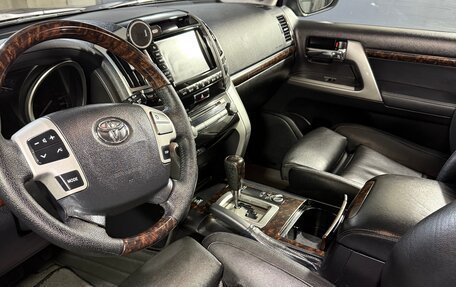 Toyota Land Cruiser 200, 2014 год, 4 700 000 рублей, 16 фотография