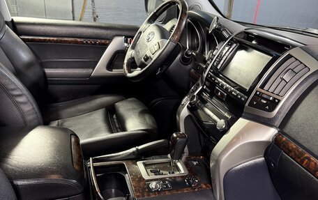 Toyota Land Cruiser 200, 2014 год, 4 700 000 рублей, 17 фотография