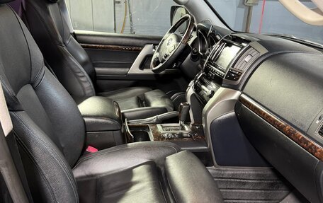 Toyota Land Cruiser 200, 2014 год, 4 700 000 рублей, 18 фотография