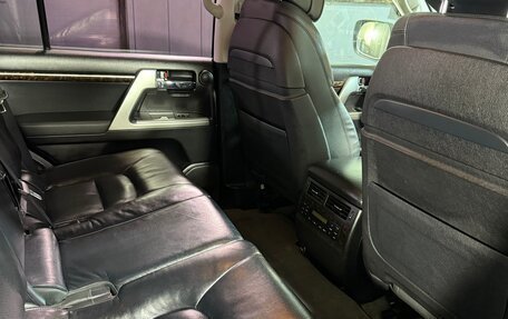 Toyota Land Cruiser 200, 2014 год, 4 700 000 рублей, 21 фотография