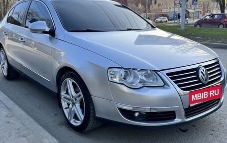 Volkswagen Passat B6, 2008 год, 700 000 рублей, 2 фотография
