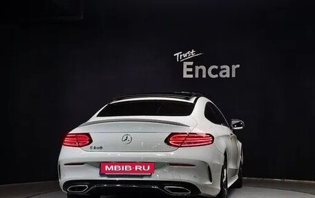 Mercedes-Benz C-Класс, 2022 год, 3 600 000 рублей, 5 фотография