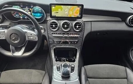 Mercedes-Benz C-Класс, 2022 год, 3 600 000 рублей, 14 фотография