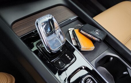 Volvo XC60 II, 2022 год, 3 370 000 рублей, 14 фотография