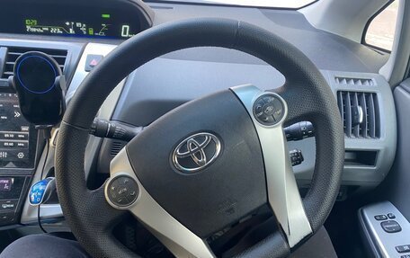 Toyota Prius Alpha I (ZVW40/41), 2012 год, 800 000 рублей, 6 фотография