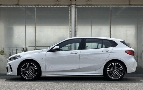 BMW 1 серия, 2021 год, 1 190 555 рублей, 8 фотография
