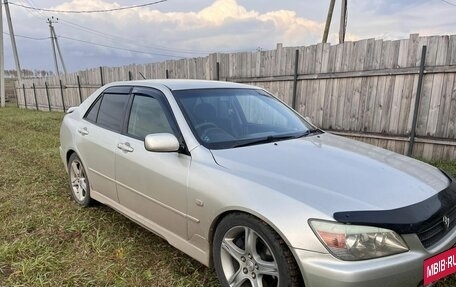 Toyota Altezza, 1999 год, 980 000 рублей, 4 фотография