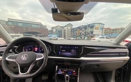 Volkswagen Passat B8 рестайлинг, 2021 год, 2 000 000 рублей, 8 фотография