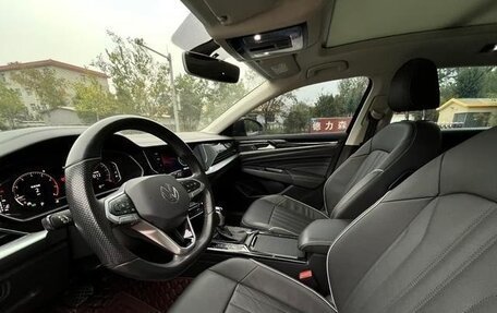 Volkswagen Passat B8 рестайлинг, 2021 год, 2 000 000 рублей, 7 фотография