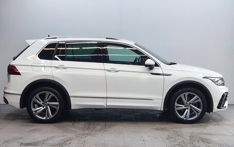 Volkswagen Tiguan II, 2021 год, 3 850 000 рублей, 4 фотография