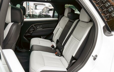 Land Rover Range Rover Sport, 2023 год, 17 850 000 рублей, 15 фотография