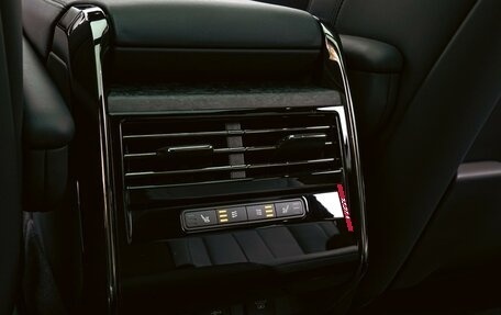 Land Rover Range Rover Sport, 2023 год, 17 850 000 рублей, 30 фотография