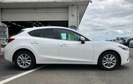 Mazda Axela, 2017 год, 895 000 рублей, 4 фотография