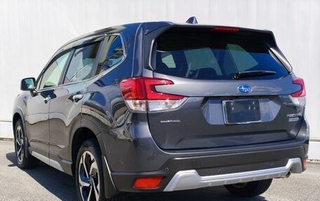 Subaru Forester, 2022 год, 2 050 000 рублей, 2 фотография