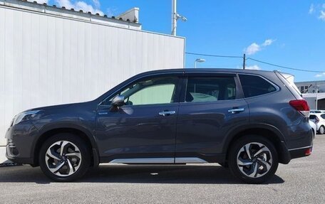 Subaru Forester, 2022 год, 2 050 000 рублей, 4 фотография