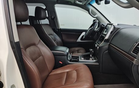 Toyota Land Cruiser 200, 2018 год, 9 500 000 рублей, 16 фотография