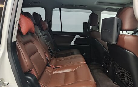 Toyota Land Cruiser 200, 2018 год, 9 500 000 рублей, 17 фотография