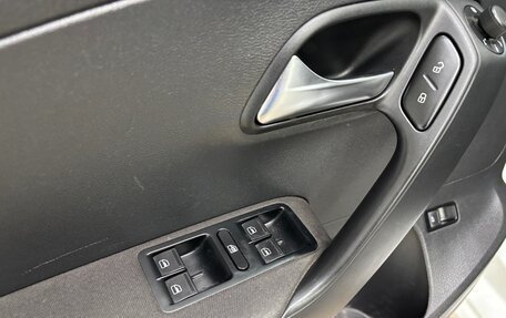 Volkswagen Polo VI (EU Market), 2016 год, 900 000 рублей, 8 фотография