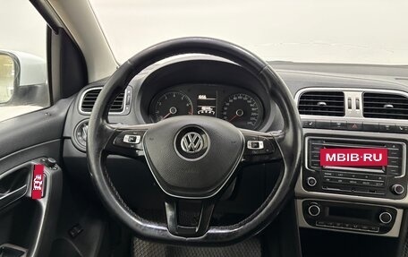 Volkswagen Polo VI (EU Market), 2016 год, 900 000 рублей, 11 фотография