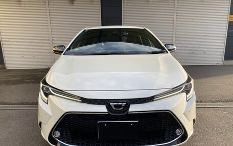 Toyota Corolla, 2022 год, 1 300 000 рублей, 2 фотография