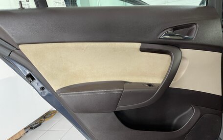 Opel Insignia II рестайлинг, 2011 год, 599 000 рублей, 22 фотография