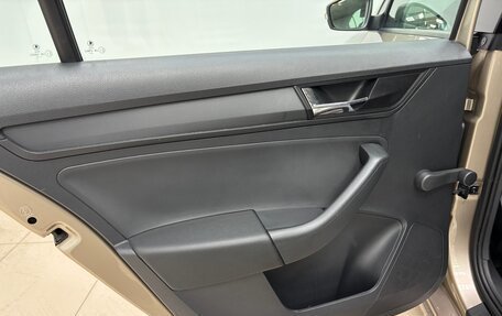 Skoda Rapid I, 2018 год, 1 390 000 рублей, 14 фотография