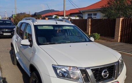 Nissan Terrano III, 2014 год, 1 250 000 рублей, 4 фотография