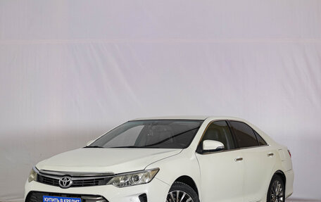 Toyota Camry, 2015 год, 1 699 000 рублей, 3 фотография