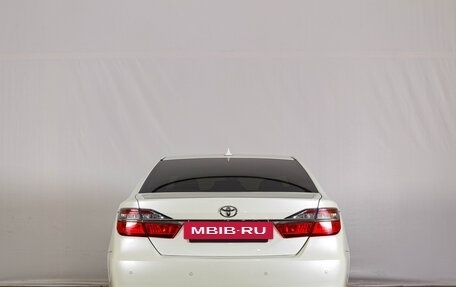 Toyota Camry, 2015 год, 1 699 000 рублей, 5 фотография