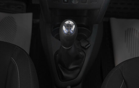 Renault Sandero II рестайлинг, 2018 год, 1 244 000 рублей, 23 фотография