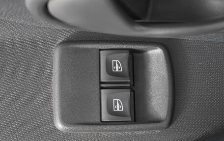 Renault Sandero II рестайлинг, 2018 год, 1 244 000 рублей, 27 фотография