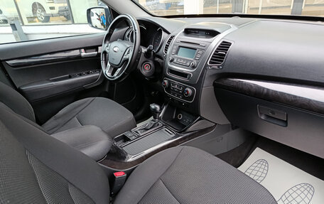 KIA Sorento II рестайлинг, 2017 год, 1 800 000 рублей, 9 фотография