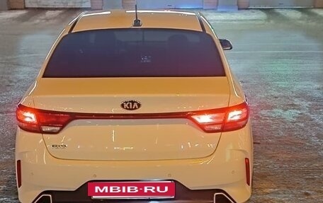 KIA Rio IV, 2021 год, 1 750 000 рублей, 8 фотография