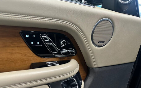 Land Rover Range Rover IV рестайлинг, 2019 год, 10 500 000 рублей, 11 фотография