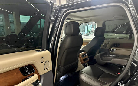 Land Rover Range Rover IV рестайлинг, 2019 год, 10 500 000 рублей, 19 фотография