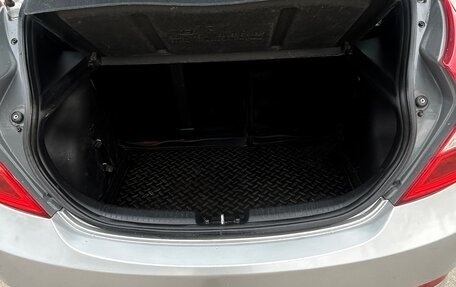 Hyundai Solaris II рестайлинг, 2013 год, 730 000 рублей, 8 фотография