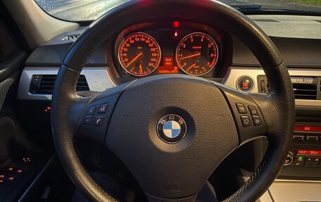 BMW 3 серия, 2010 год, 1 110 000 рублей, 37 фотография