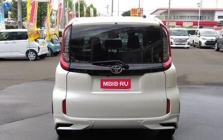 Toyota Sienta, 2022 год, 1 196 636 рублей, 4 фотография
